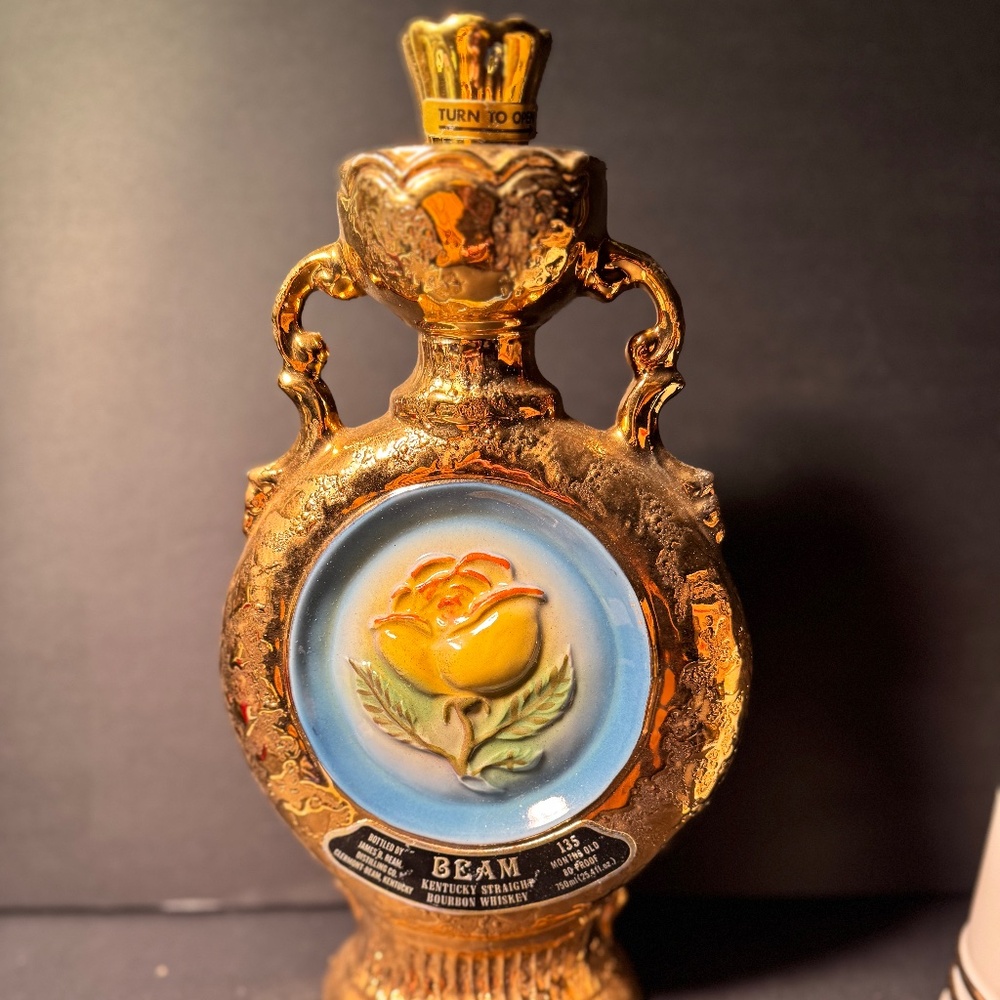 Jim Beam Yellow Rose decanter